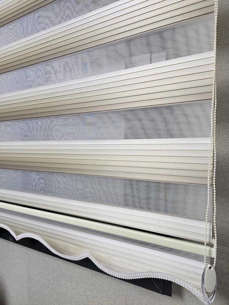 BBB Geniş Pliseli Renk Geçişli Zebra Stor Perde MZ293 görsel
